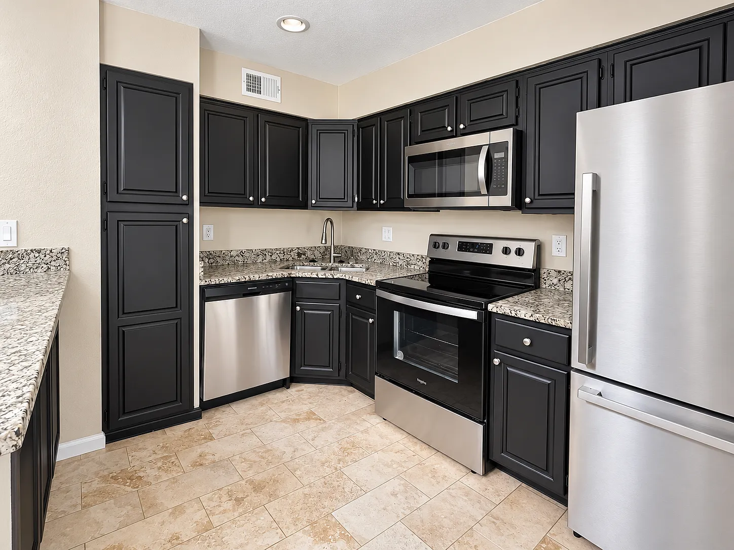 1 bed, 631 sqft, $1,495 — Photo 4