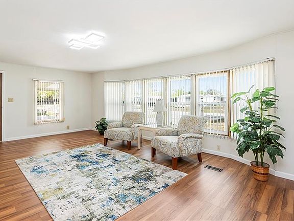 4th image of 250 Indian Key LN