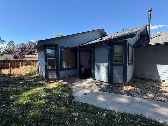 3rd image of 7086 W Belhaven Dr