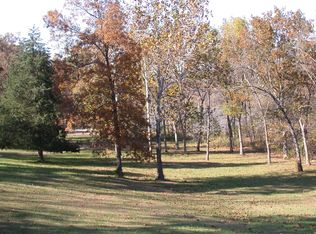Mumma Drive, Edwards, MO 65326