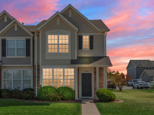 11471 Vermont Pl, Crown Point, IN 46307