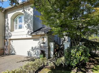 4933 Mulholland Dr, Lake Oswego, OR