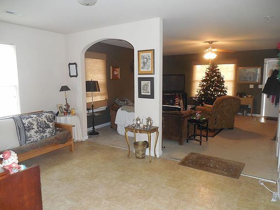 2nd image of 186 Winding Cedar Dr