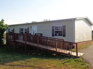 3915 Woodmont Ct, Lenoir, NC 28645