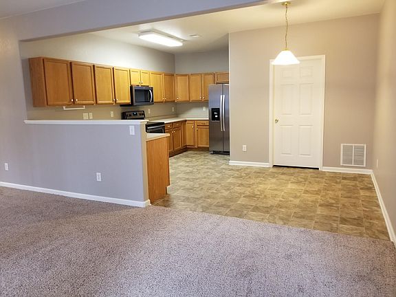4th image of 5151 W 29th St #302