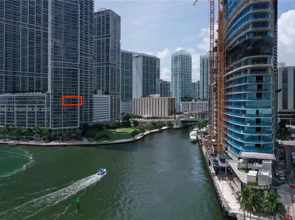 465 Brickell Ave APT 1002, Miami, FL 33131