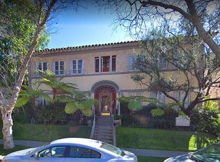 414 N Sycamore Ave, Los Angeles, CA 90036