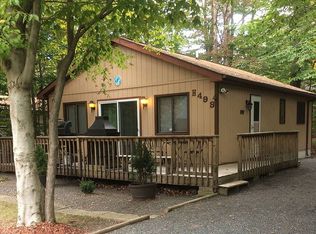 8417 Porcupine Dr, Tobyhanna, PA