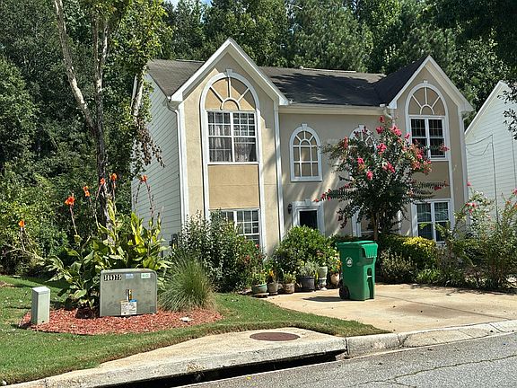 3rd image of 3031 Fields Dr