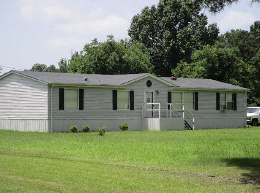 1st image of 412 Ouachita Ave #204
