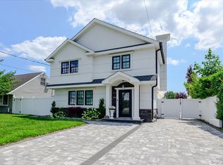 247 Forest Ave, Massapequa, NY 11758