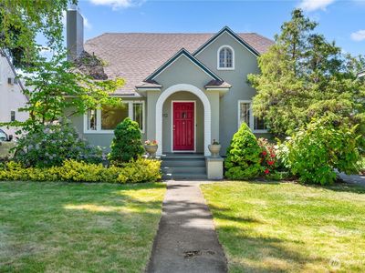 912 Highland Drive, Wenatchee, WA, 98801