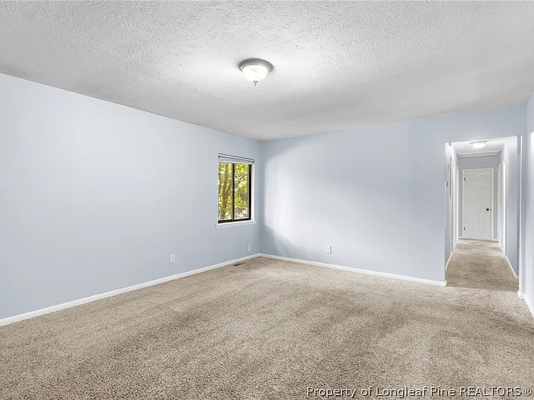 1907 Martindale Dr — Photo 18