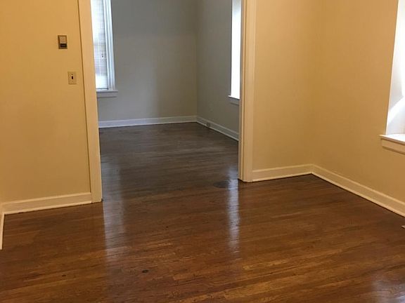 2nd image of 514 S 7th St APT S