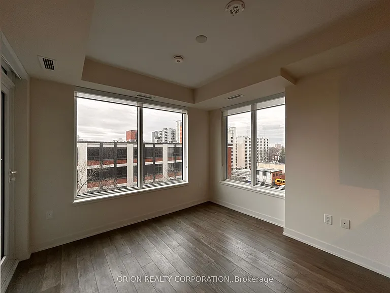 212 King William St #620 — Photo 7