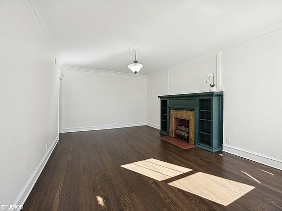 5th image of 662 E 51st St APT 2E
