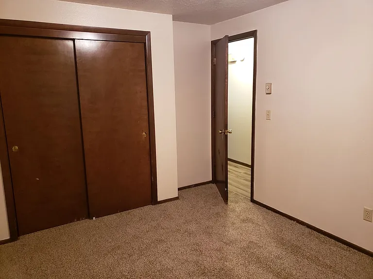 3880 Auburn Rd NE — Photo 9
