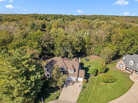 2nd image of 42W046 Retreat Ct