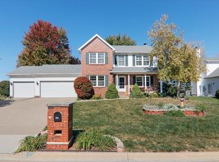 606 Ironwood Cc Dr, Normal, IL 61761