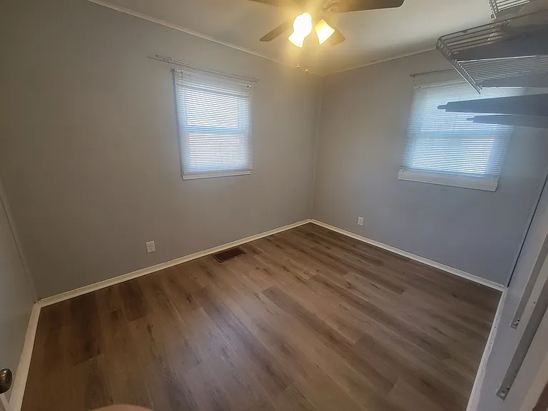 4020 N Bryer Pl — Photo 5