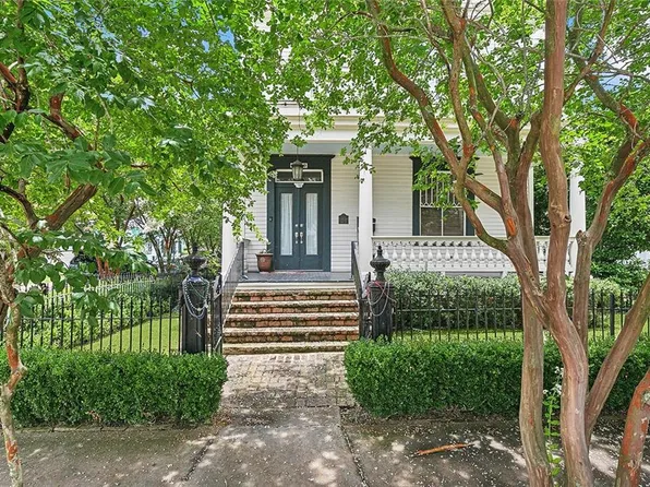 2939 Calhoun St, New Orleans, LA 70118