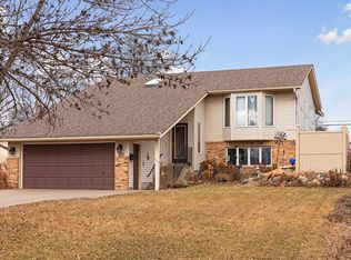 122 Park St W, South Saint Paul, MN 55075
