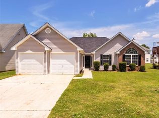 2054 Registry Dr, Hampton, GA 30228