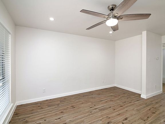 5th image of 2722 Throckmorton St APT 108