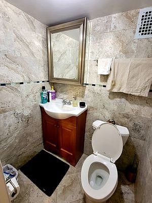 5th image of 122 W 74th St #F
