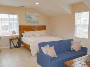 535 Nile River Dr #2, Oxnard, CA 93036