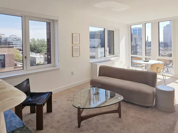 2-33 50th Avenue image 1 of 20