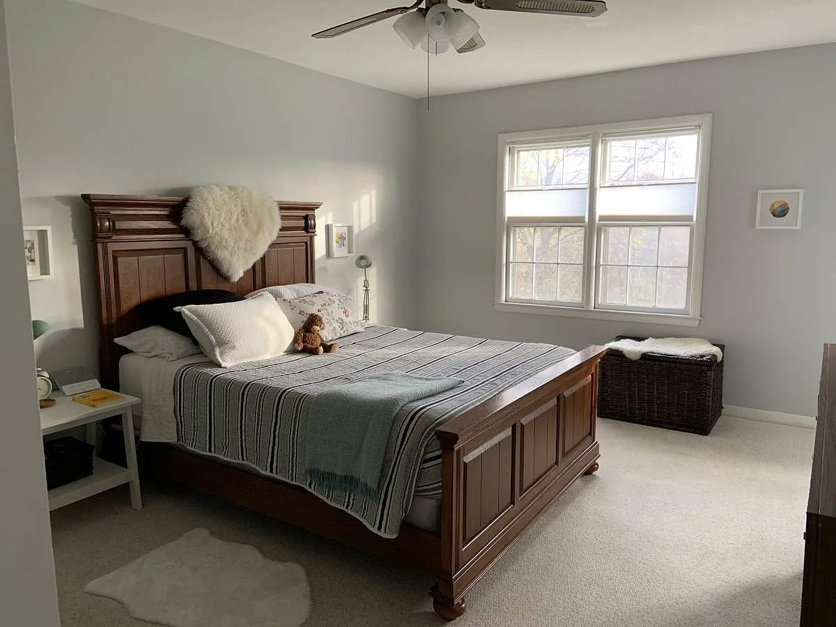 2 bed, 1950 sqft, $1,500 — Photo 2