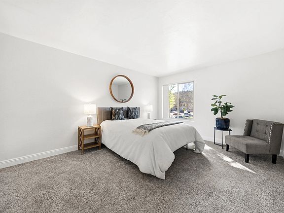 5th image of 5922 Rancho Mission Rd Unit 74