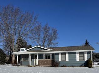 W196N16501 Hawthorn DRIVE, Jackson, WI 53037