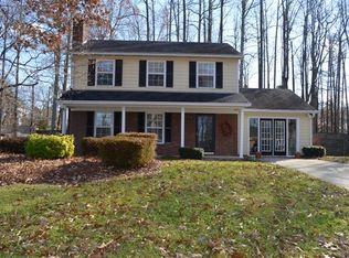 3 Bellows Ct, Greensboro, NC 27407
