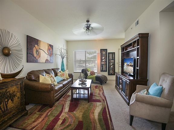 2nd image of 21 Trevino Ln