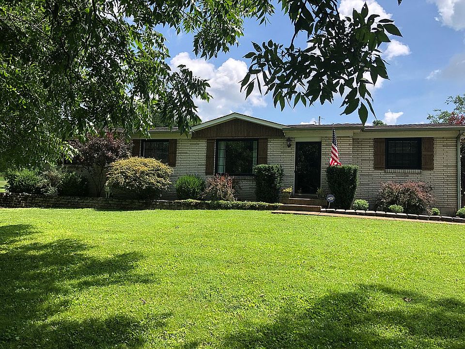1st image of 2406 Kimberly Dr