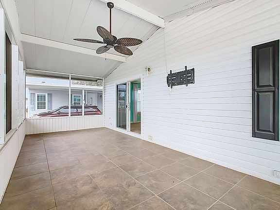 4th image of 618 Sunset Cir