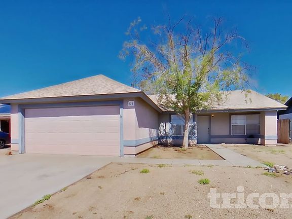 2nd image of 220 W Utopia Rd
