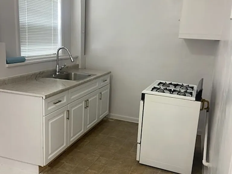 117 S Isabel St — Photo 27