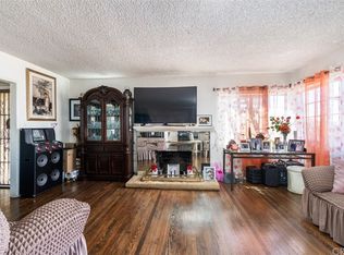 11830 Ainsworth St, Los Angeles, CA 90044