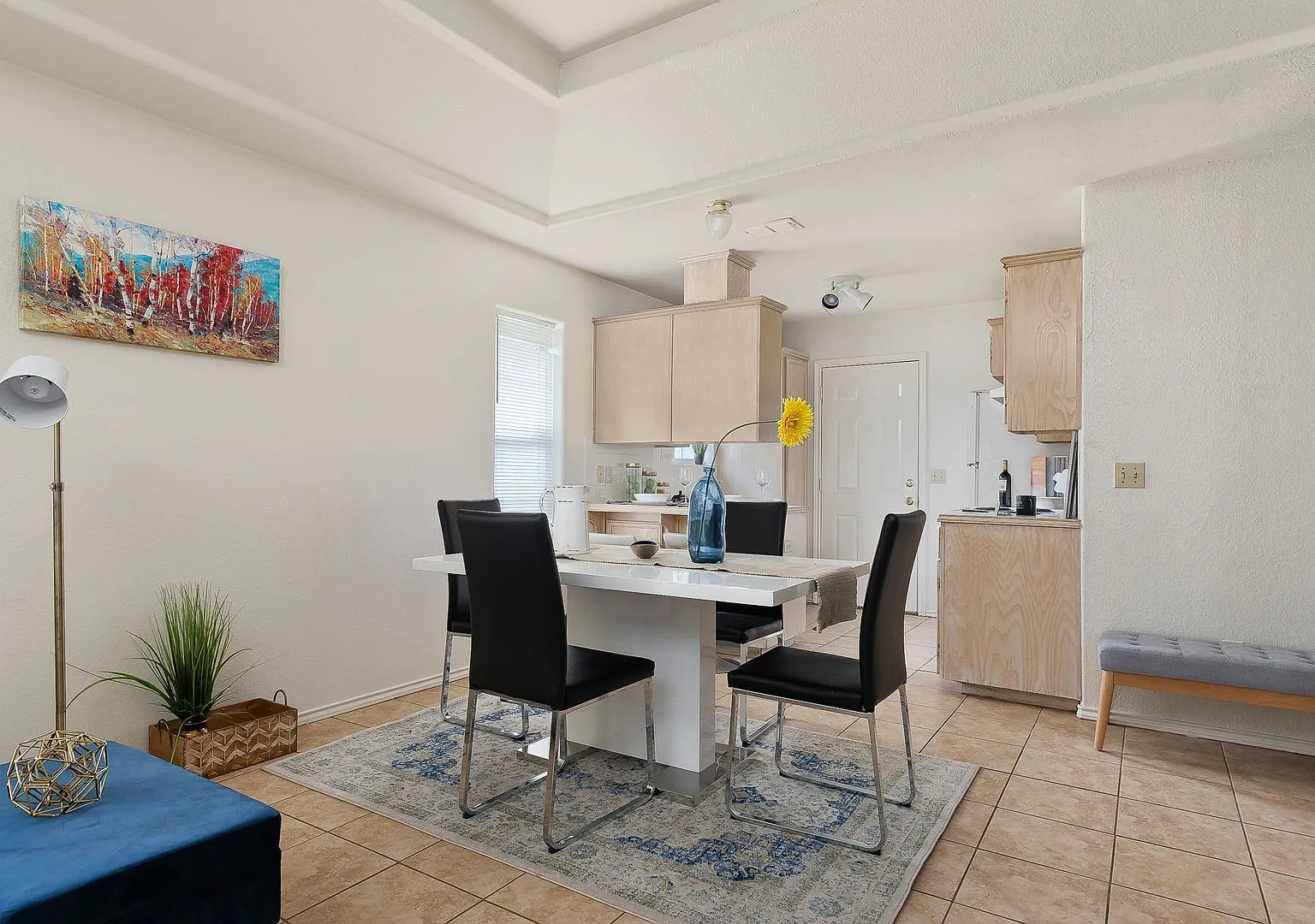 2406 Kimberly Lane — Photo 3