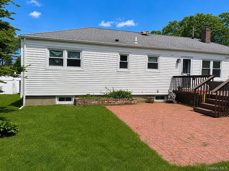 6 Sinclair Dr — Photo 4