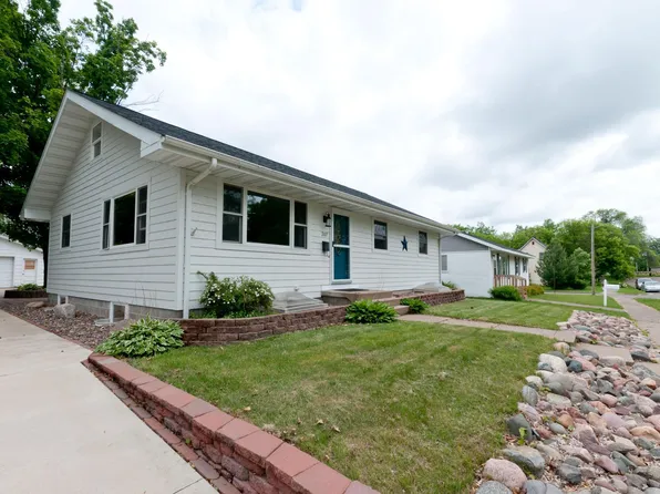307 W Humbird St, Rice Lake, WI 54868