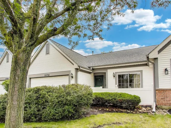 20758 W Torrey Pines Ln, Plainfield, IL 60544