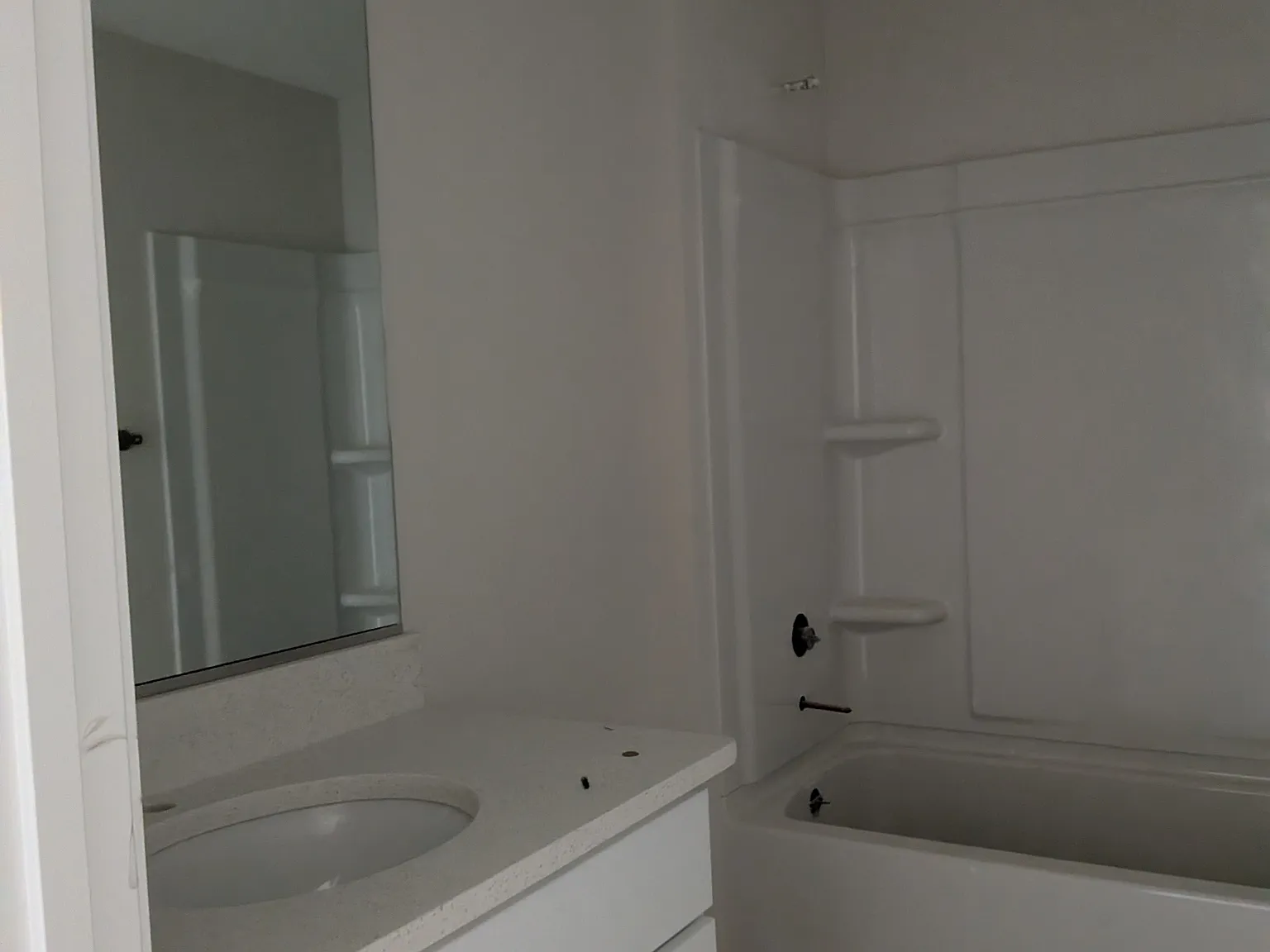 3 bed, 1453 sqft, $1,800 — Photo 2