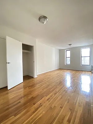 Rented by Douglas Elliman | media 8