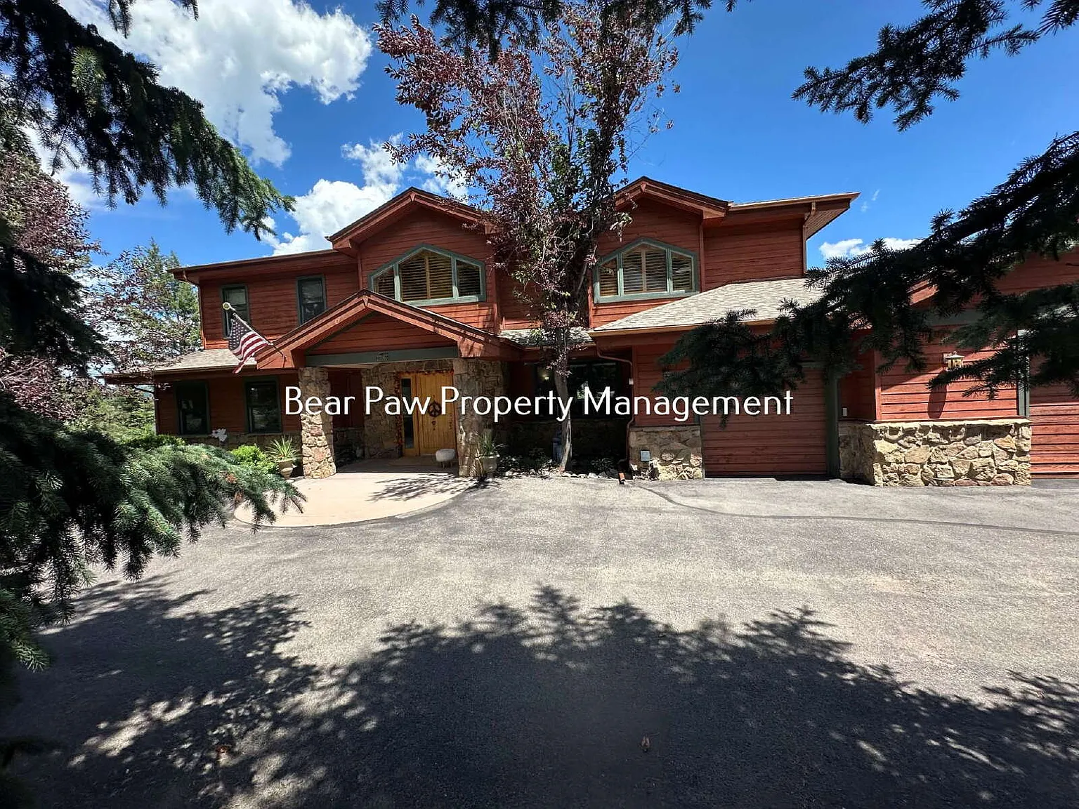 3 bed, 3.5 bath, 5200 sqft, $3,800 — Photo 1