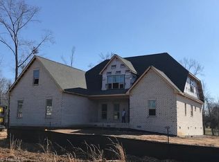 7707 Honkers Hollow Ct, Stokesdale, NC 27357