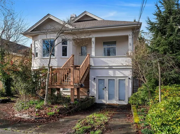 636 Cornwall St, Victoria, BC V8V 4L1
